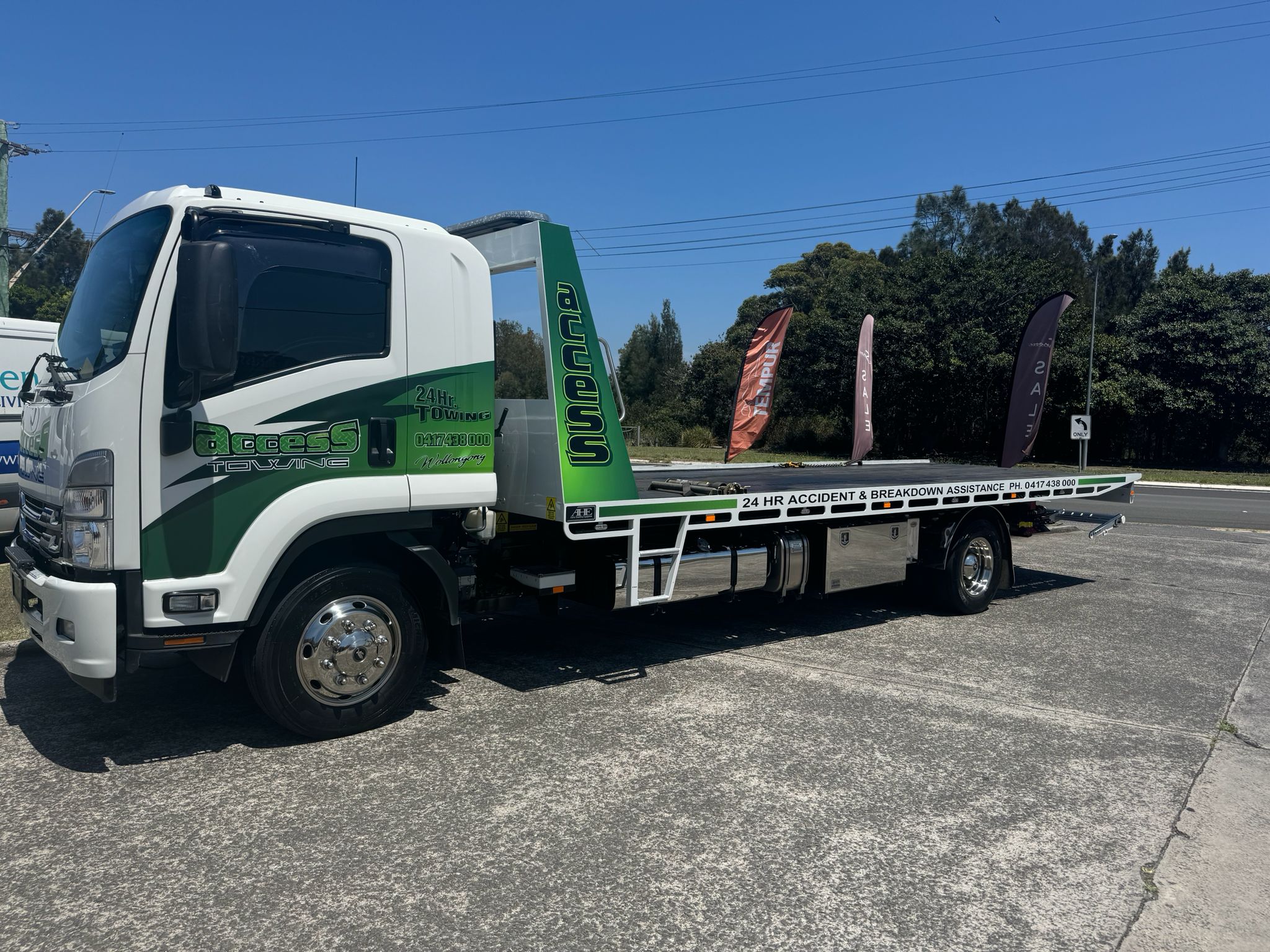 Empty Tilt Tray Truck
